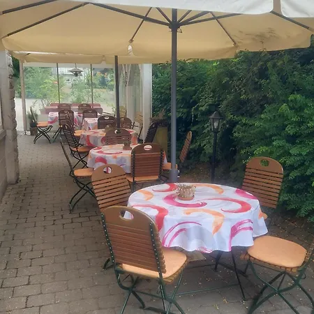 Gasthuis Hotel-gasthof Lamm 2*